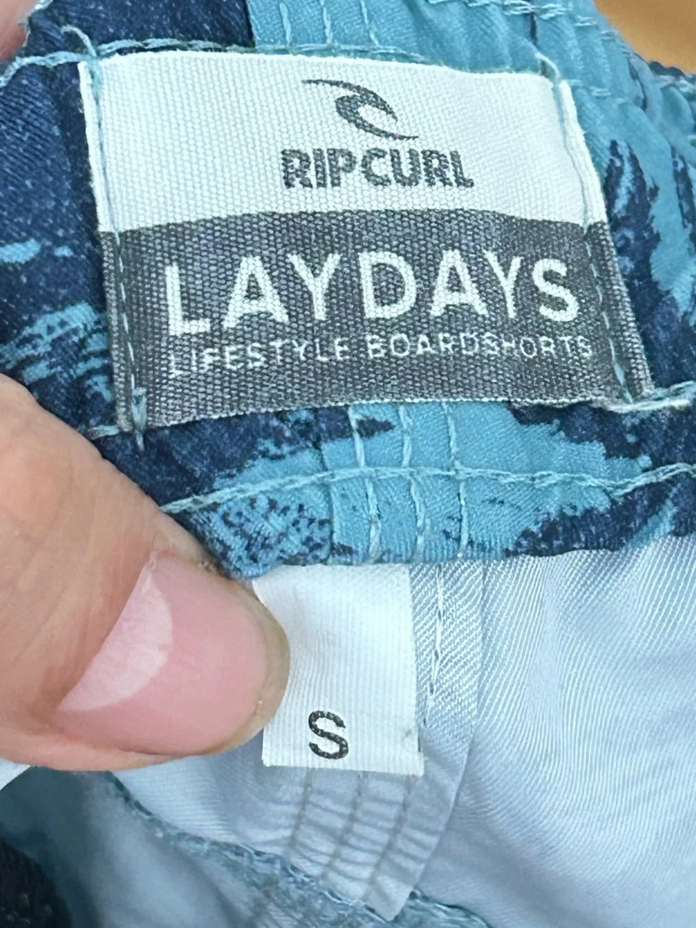 Rip Curl boy’s Blue Palm-Print Swim Trunks, Sz S